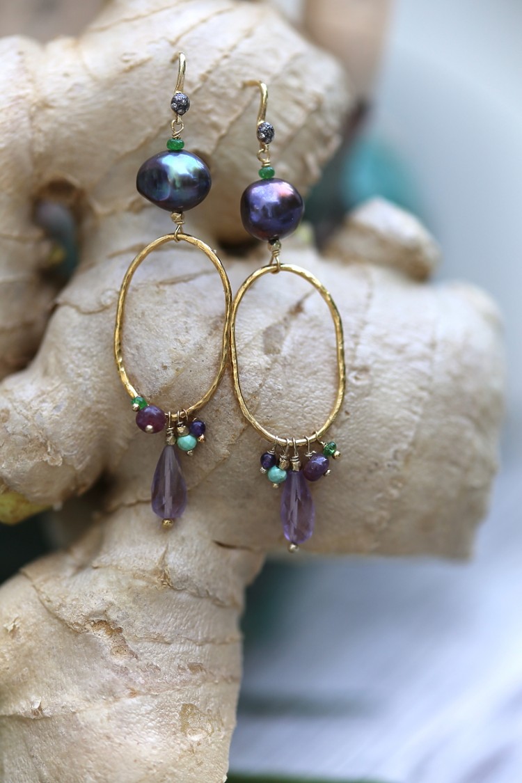 Amma violet Earrings